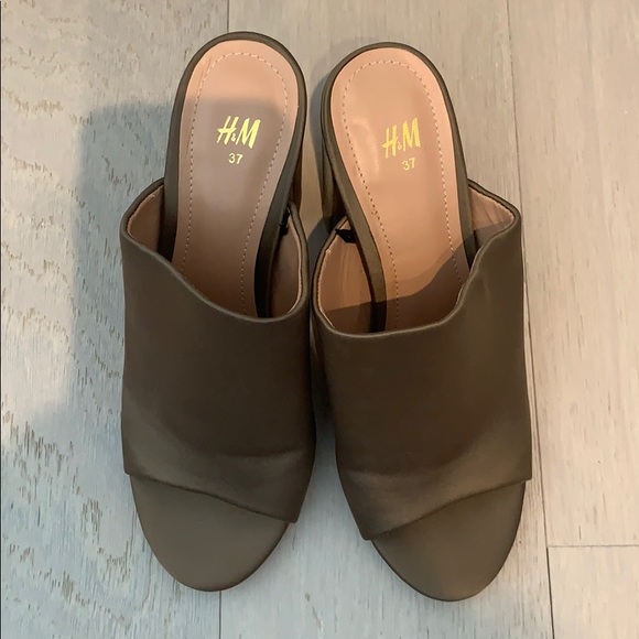 HM - Green satin mules - Picture 5 of 8